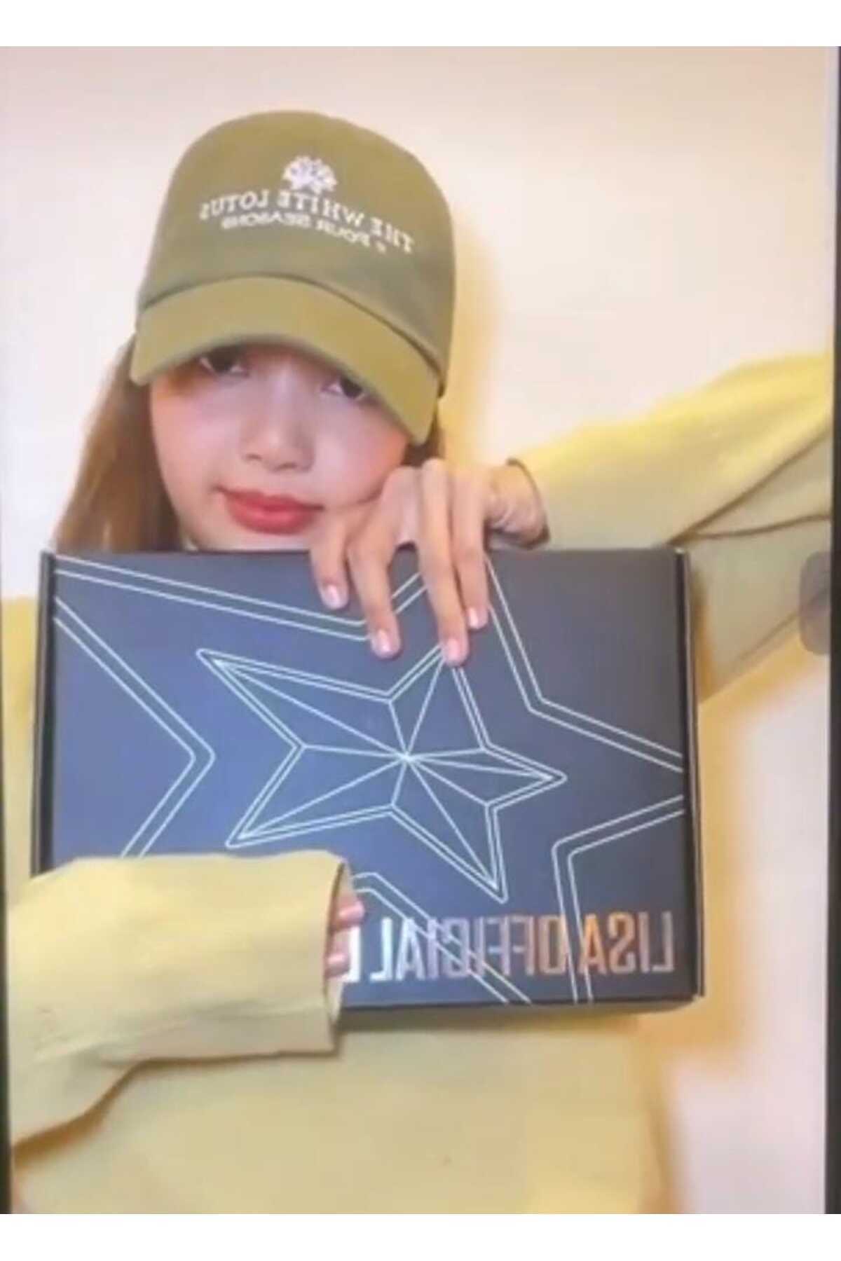 (BLACKPINK) LISA Official Light Stick