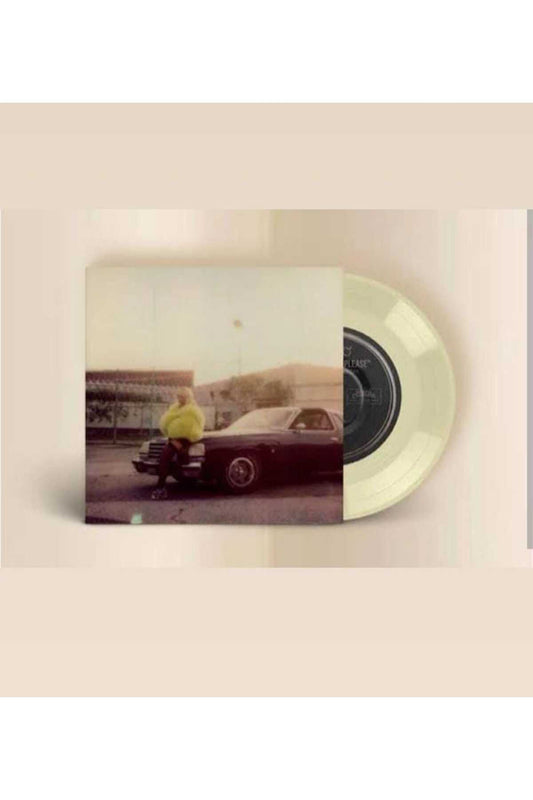 Sabrina Carpenter - Please Please Please 7" Vinyl